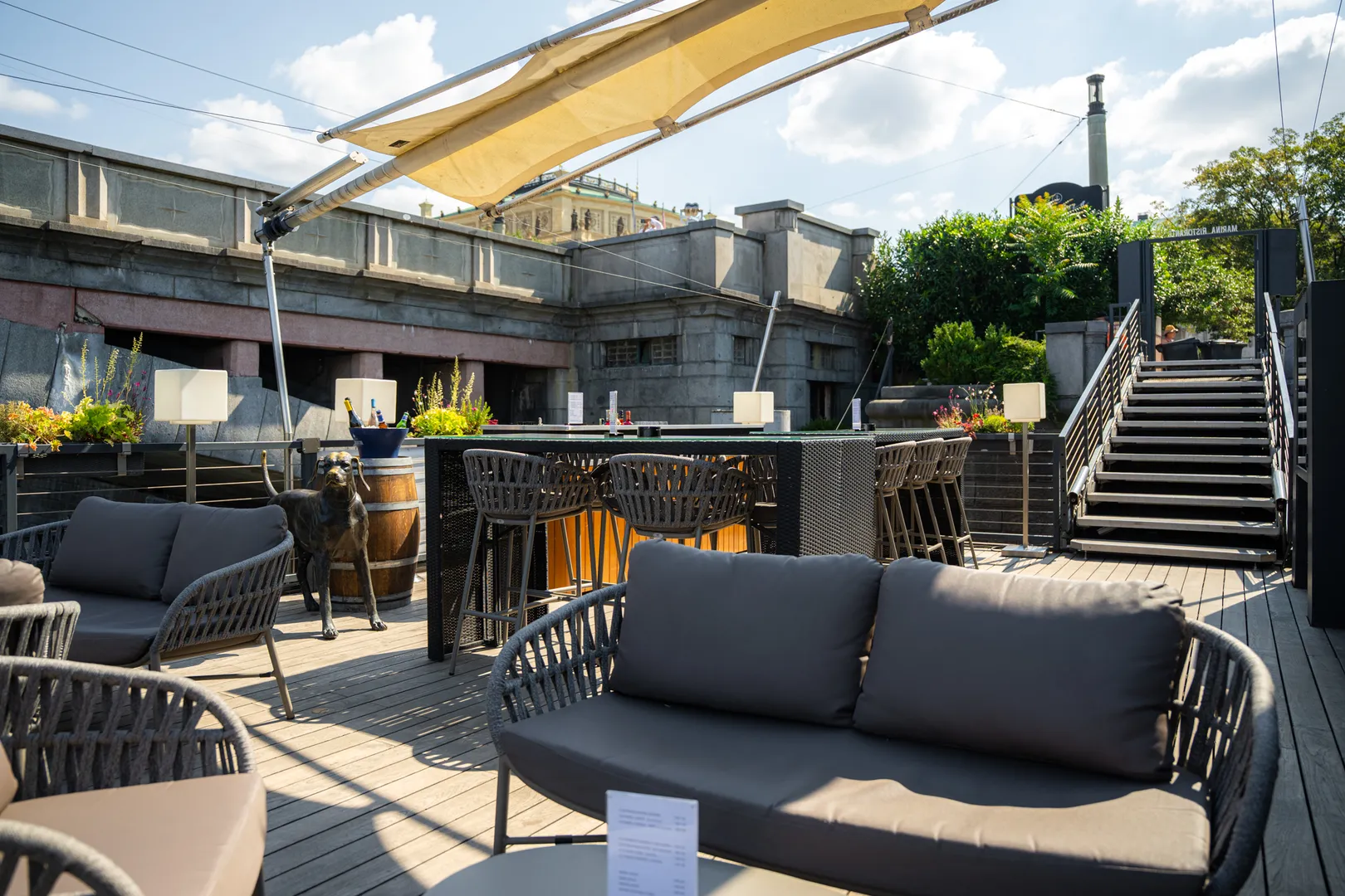 Prosecco and outdoor bar